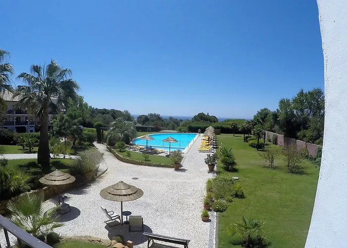 Prázdninový areál Luzmar 4*